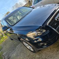Audi Q5 quattro 4x4 2.0.  170cv