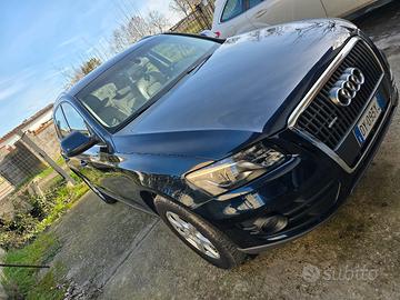 Audi Q5 quattro 4x4 2.0.  170cv