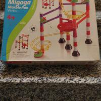 Giochi in scatola e giocattoli vari