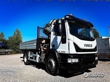 Iveco 180E25 k Rib e gru pronta consegna