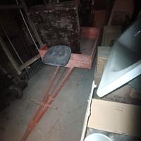 Carrello agricolo con sedile rimorchio vintage