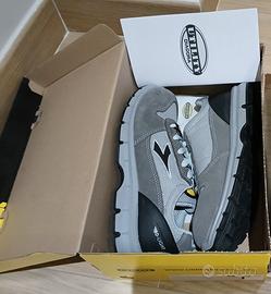 diadora Utility run text sp1 Grigio taglia 43 Abbigliamento e Accessori In vendita a L Aquila
