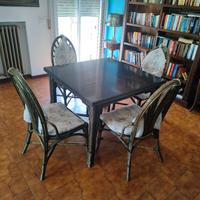 tavolo chiudibile + credenza