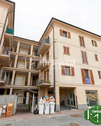 3 LOCALI DEL 2010 CON BOX