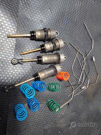 Ammortizzatori e barre stabilizzatrici per 1/8