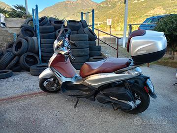 piaggio Beverly 350