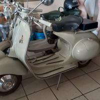 Piaggio Vespa 125 (VN) - 1955