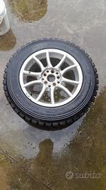 4 cerchi gommati da 15 pollici