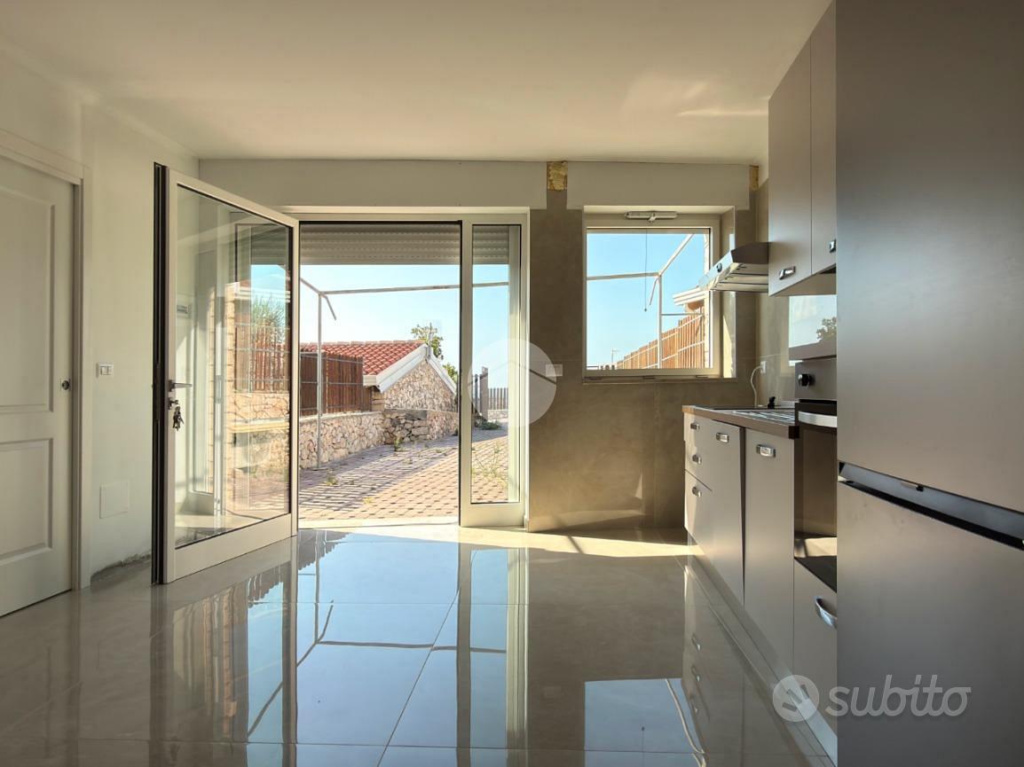 Casa – Monte Sant'Angelo, Junno, Foggia - Vista 3