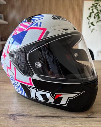 Casco moto kyt