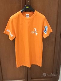 T-Shirt Fruit of the Loom Taglia S marchiata Fanta