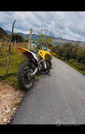 Suzuki rm125 anno 2003