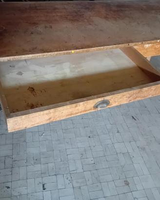 Tavoli in legno ( 3mt x 80cm )