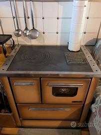 Cucina tradizionale a legna "La Fagagnese"
