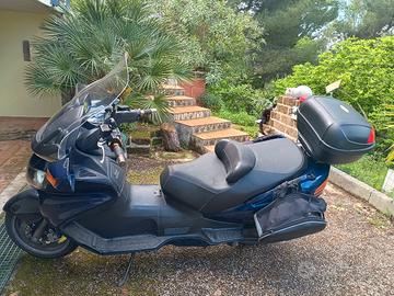 Suzuki Burgman 650