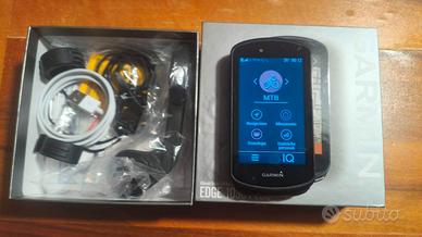 Ciclocomputer Garmin Edge 1030 Plus con Mappa