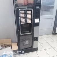 DISTRIBUTORI AUTOMATICI