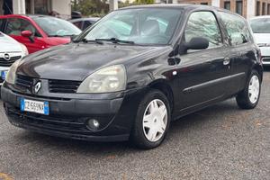 Renault Clio Storia 1.2 16V 3 porte Dynamique