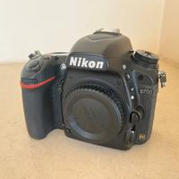 Reflex Nikon d750 + battery grip