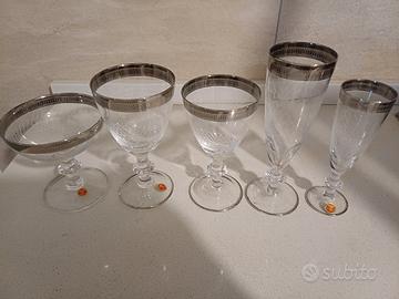 Servizio di bicchieri 