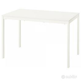 Tavolo bianco ikea