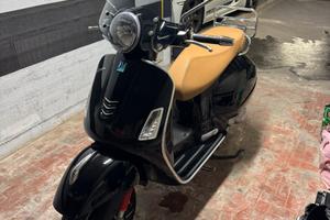 Piaggio Vespa 300 Gts Super ABS- 2017-  2800km