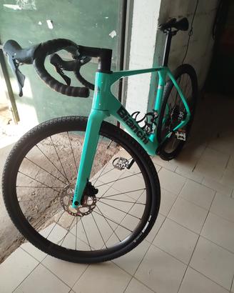 bici gravel bisnchi