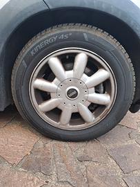 Cerchi in lega mini e gomme Hankook Kinergy 4s
