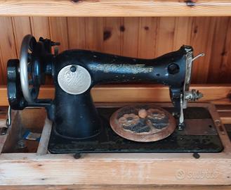 macchina da cucire vintage