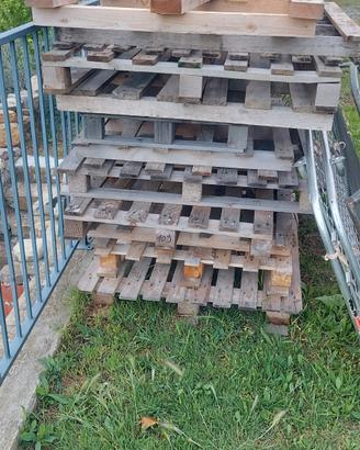 bancali  pallet  diverse  misure 
