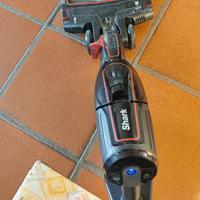 Aspirapolvere Shark a batteria