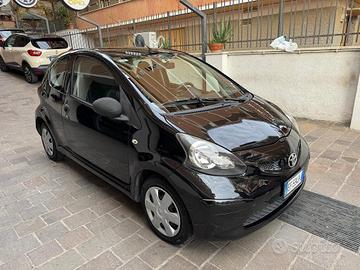 TOYOTA Aygo 1.0 12V VVT-i 3 porte Active