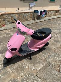 scooter piaggio zip
