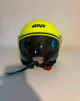 Casco Givi