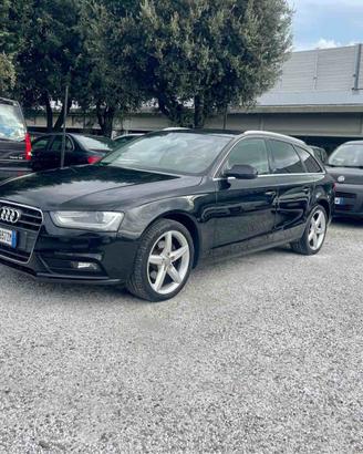 AUDI A4 AVANT - UNICO PROPRIETARIO - AUTOMATICA