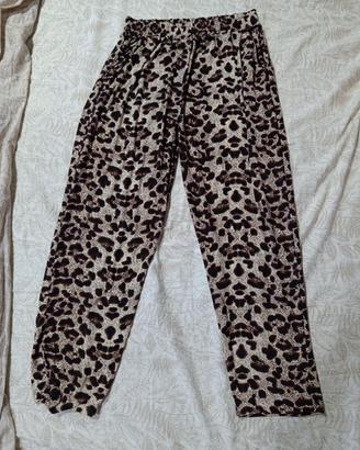 pantaloni leopardati 
