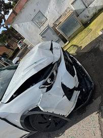 MG ZS IBRIDA -  anno 2025- km 10.000 -incidentata