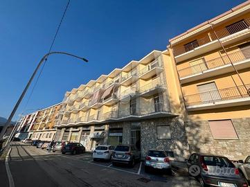 2 LOCALI A CASTELLAMONTE