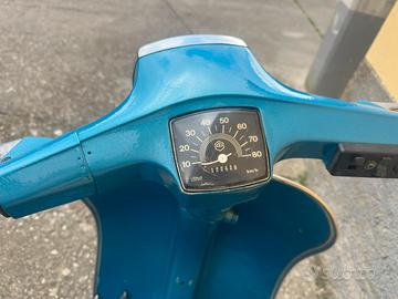 Vespa 50 special
