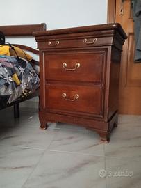 comò comodini e testata letto 