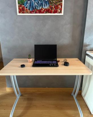 Scrivania moderna legno chiaro 111x59 cm – TOP