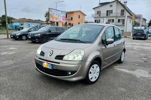 Renault modus anno 2012 cc 1.2 benzina GPL di casa