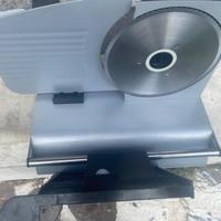 Affettatrice elettrica