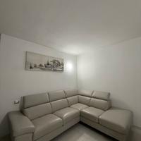 Vento divano in pelle come nuovo