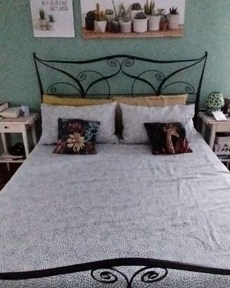 Letto matrimoniale in ferro battuto