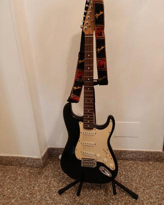 chitarra elettrica Fender Squier strat