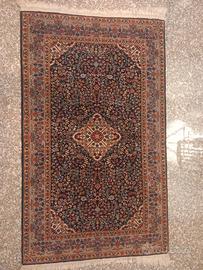 Tappeto su disegno kirman originale 