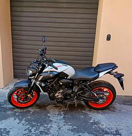 Yamaha MT-07 (2020) - Naked sportiva
