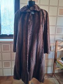 Pelliccia nuova mai usata