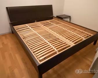 Letto con rete a doghe piegevole e materassi